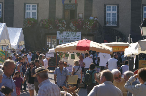 Foire Pont-du-Chateau 2011